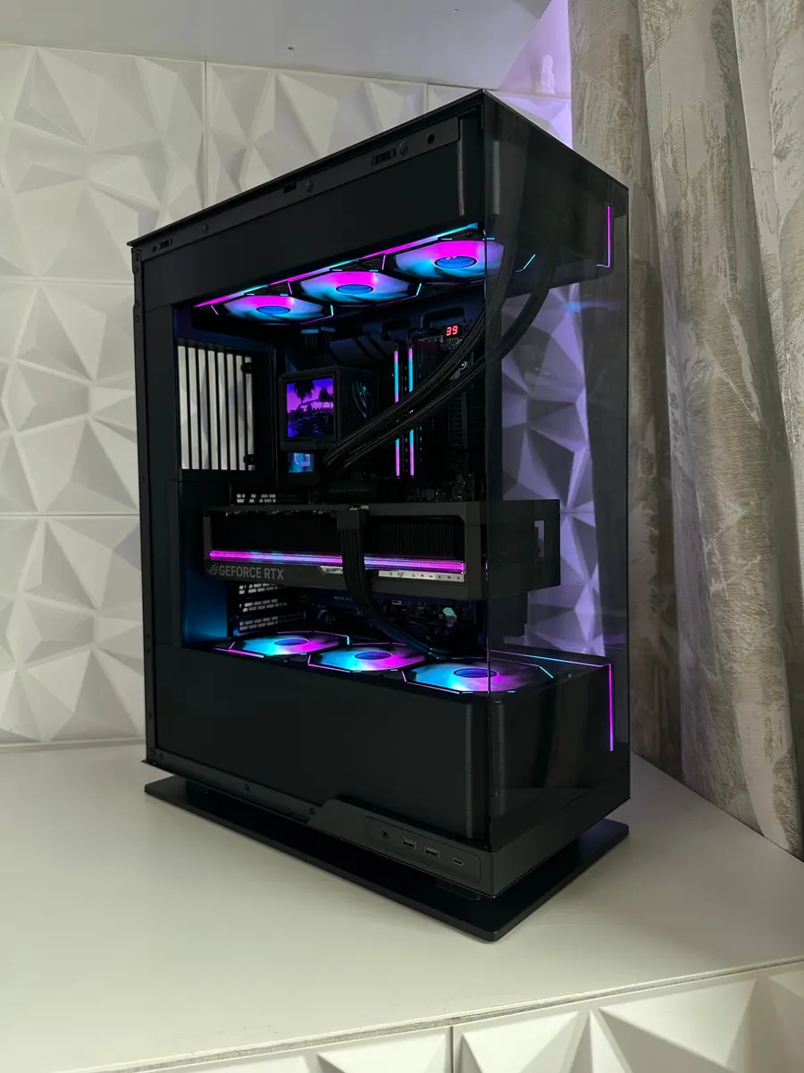 RTX 5090 / Ryzen 9 9950X3D / 48GB DDR5 built by BuildT